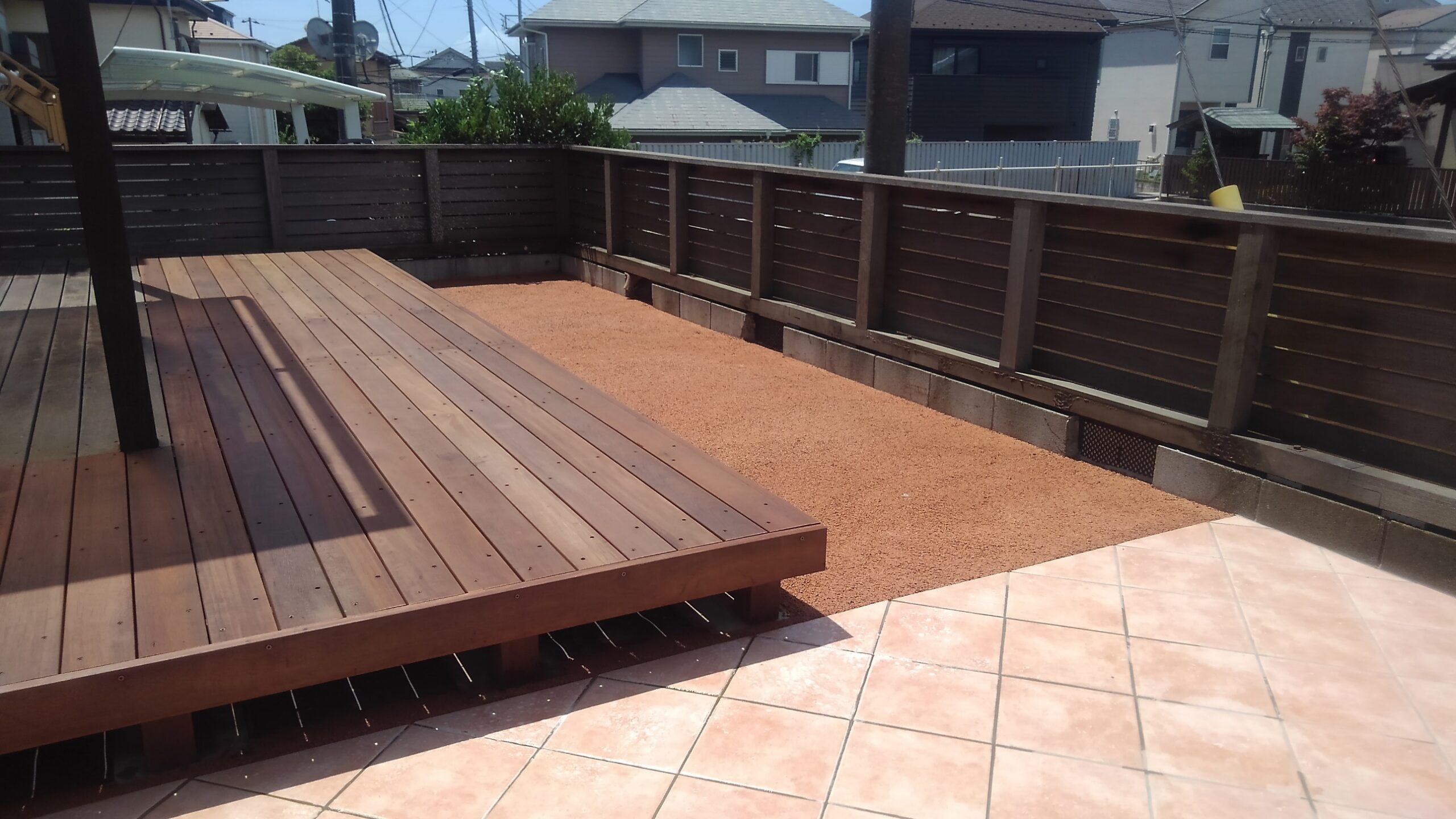 ウッドデッキ