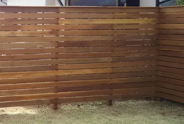 ウッドフェンス